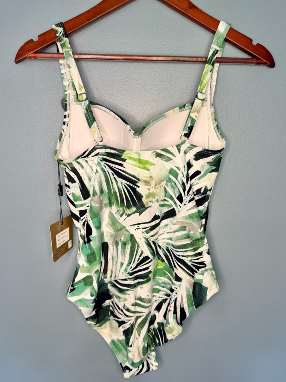 NWT Nip Tuck Swim Green Palm One-Piece Swimsuit | Size 6 - Picture 6 of 7